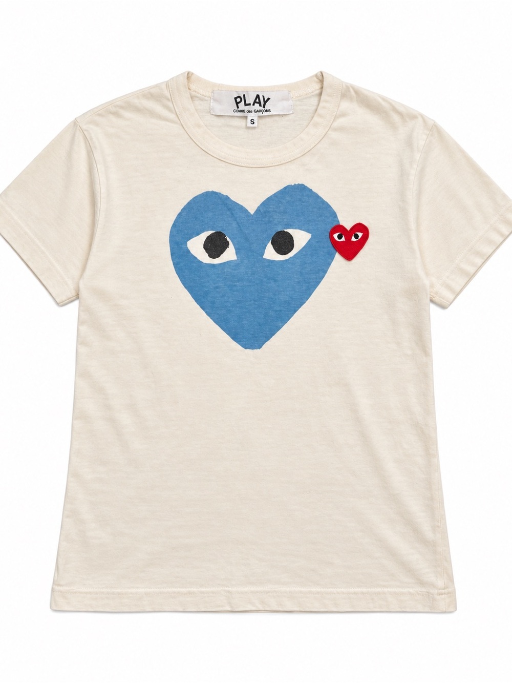 PLAY by Comme des Garçons Cream T-Shirt with Blue and Red Heart Graphic